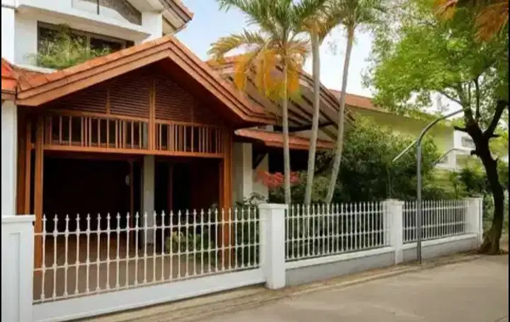 Rumah bagus kiara condong komplek  sekejati. dekat SMAN 12 bandung