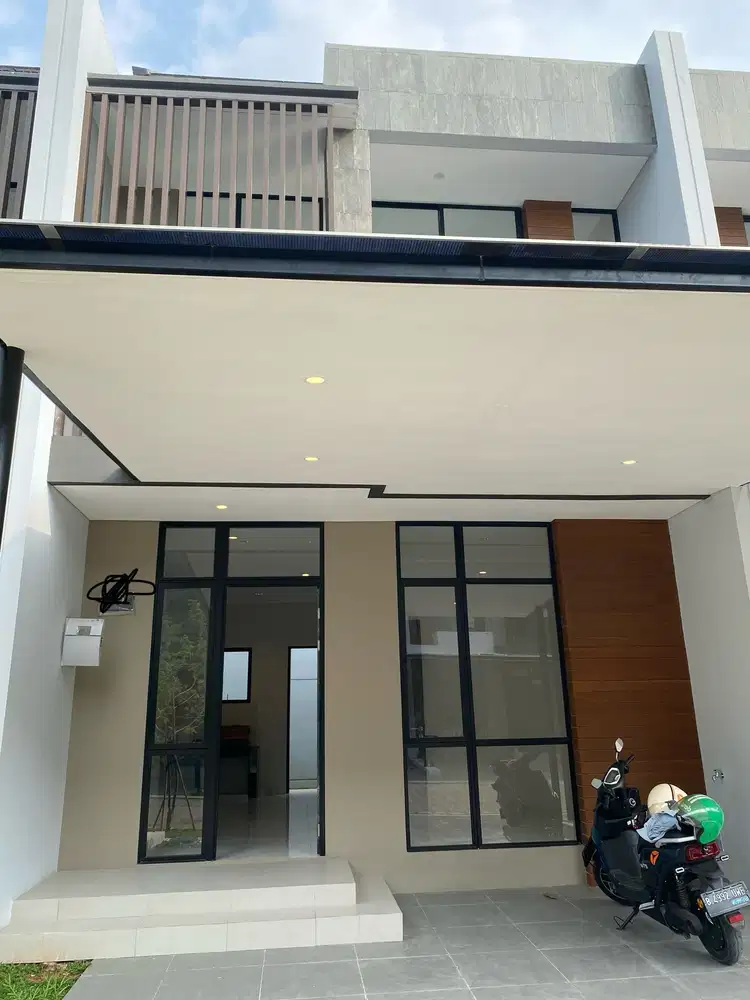 Disewakan rumah Kuningan Village pik2