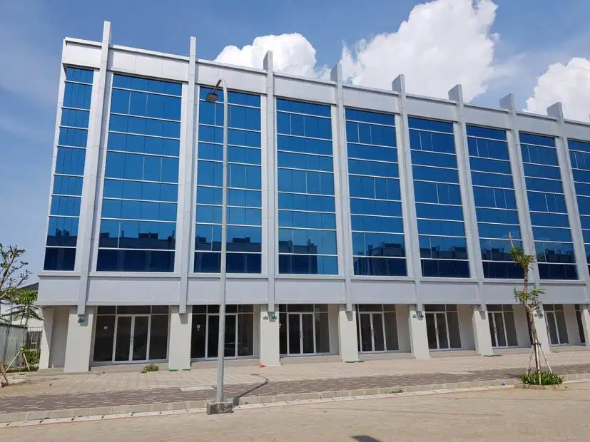 Ruko Golf Island PIK Boulevard 4 Lantai JUAL BU 4,5x15 Kosongan