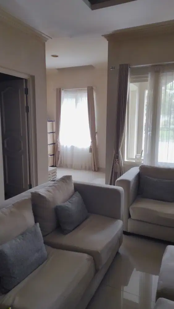 Dijual Murah Rumah Baru Bagus di De Mansion Residence Alam Sutera 8x16