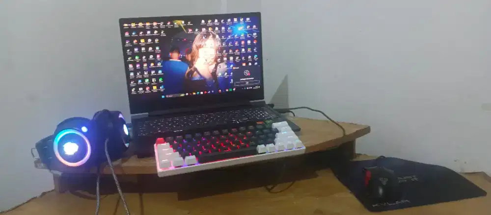 LAPTOP HP VICTUS 16 RTX 4060 RYZEN 5 7640HS 16GB DDR5 512GB NVME GEN4