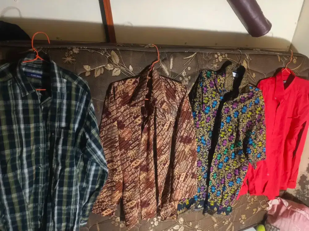 Kemeja XL Mahal bekas