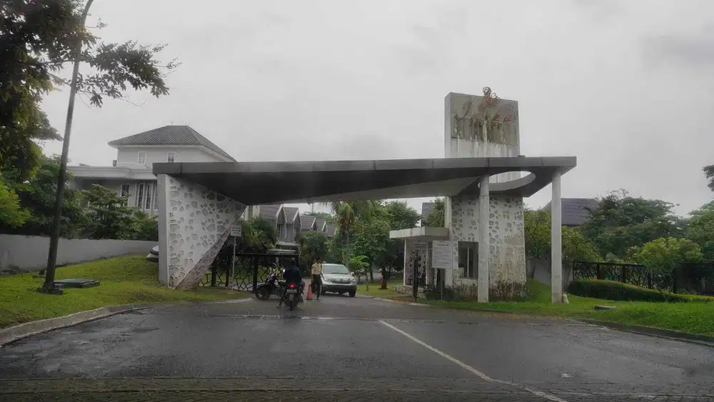 Di jual cepat kavling bagus di samping satpam masuk cluster di BSD