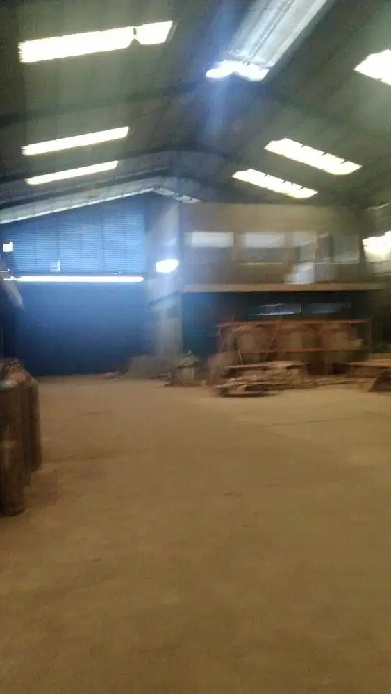 Sewa Gudang di Kavling DPR Cipondoh, Tangerang, Banten