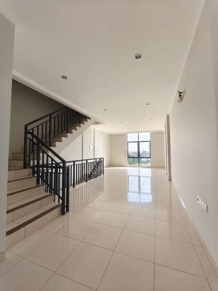 Ruko Bagus 194 m2 HGB Summarecon Bekasi, Bekasi