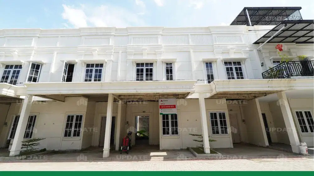 DIJUAL RUMAH DI KOMPLEK PARAGON MALIBU JALAN PERBATASAN MEDAN