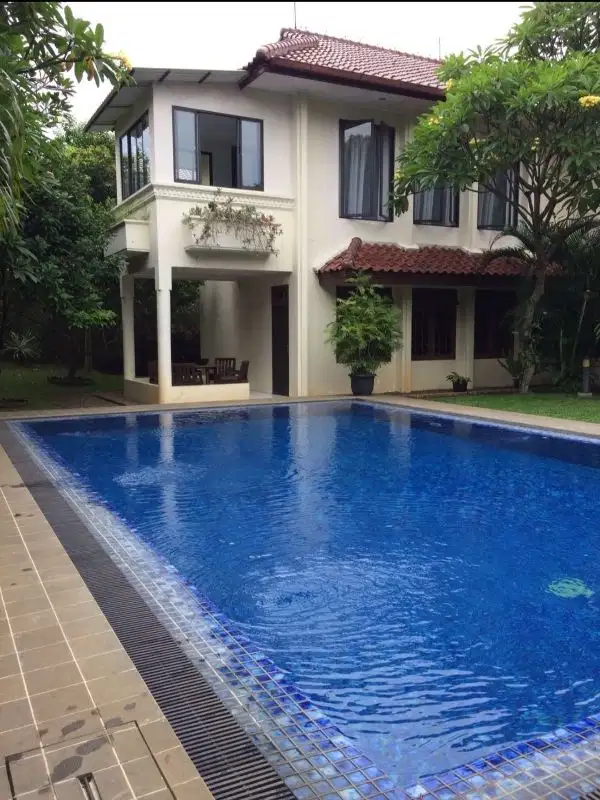 Dijual termurah rumah mewah di lebak bulus