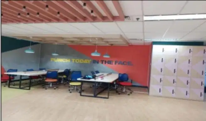 SEWA KANTOR DI JAKATA PUSAT THAMRIN 177M² FURNISHED 250K NEGO