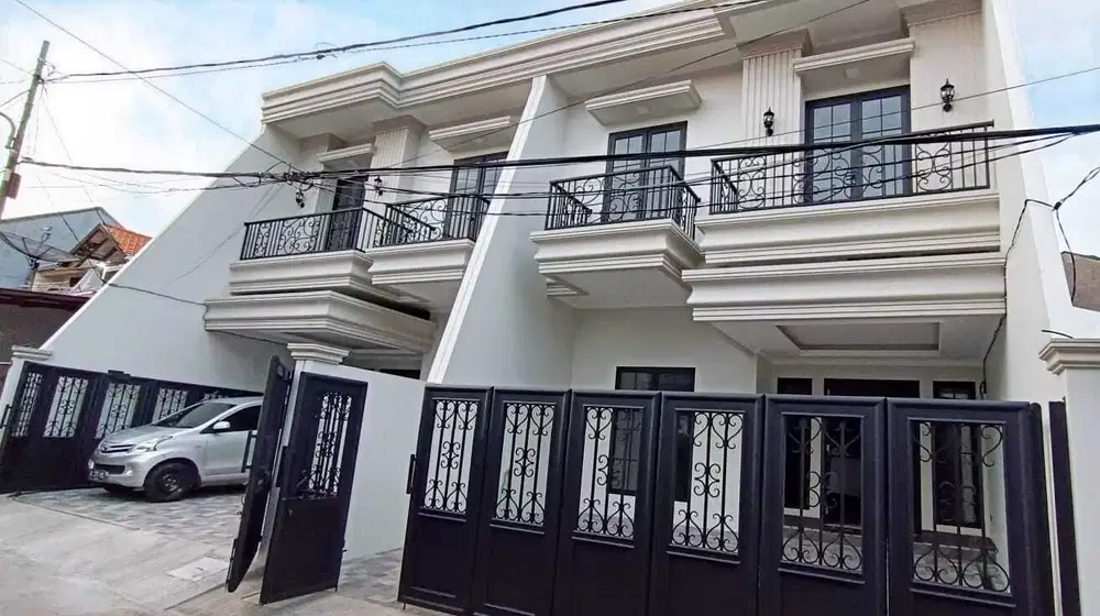 Y066A Rumah Mewah Kualitas OK di Pondok Bambu Jakarta Timur