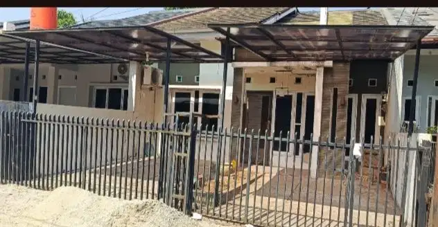 RUMAH MURAH 1.3 MILYAR NETT  NUSALOKA BSD CITY kondisi terima rapih
