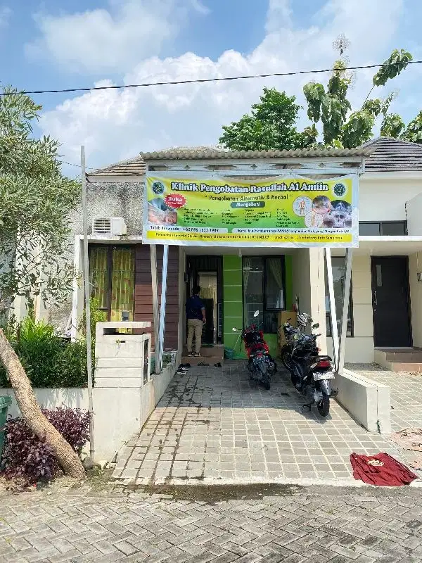 Dijual rumah semi furnish dekat undip tembalang semarang