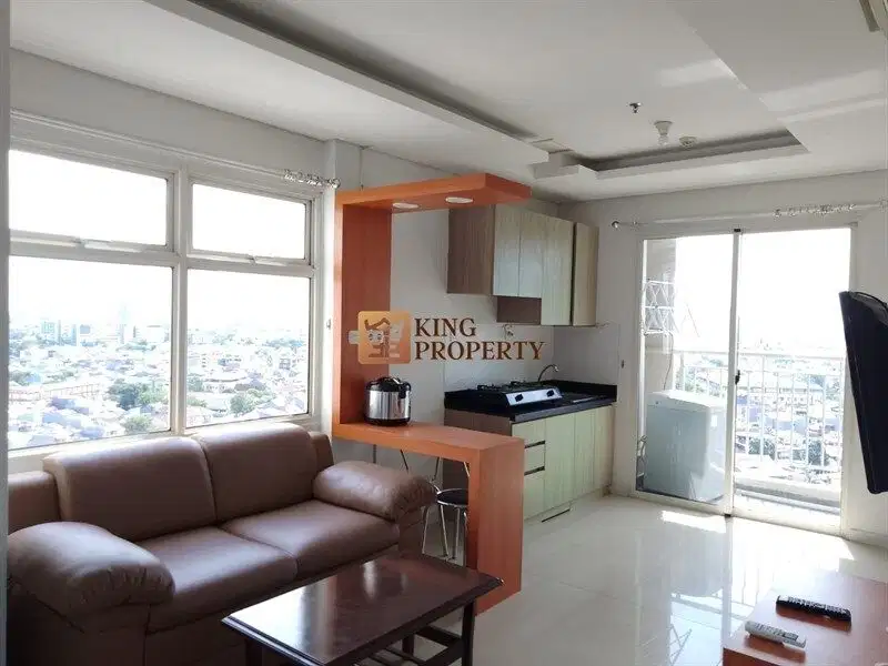 LANTAI EXCLUSIVE DENGAN SKY GARDEN, 2BR MADISON PARK CENTRAL PARK