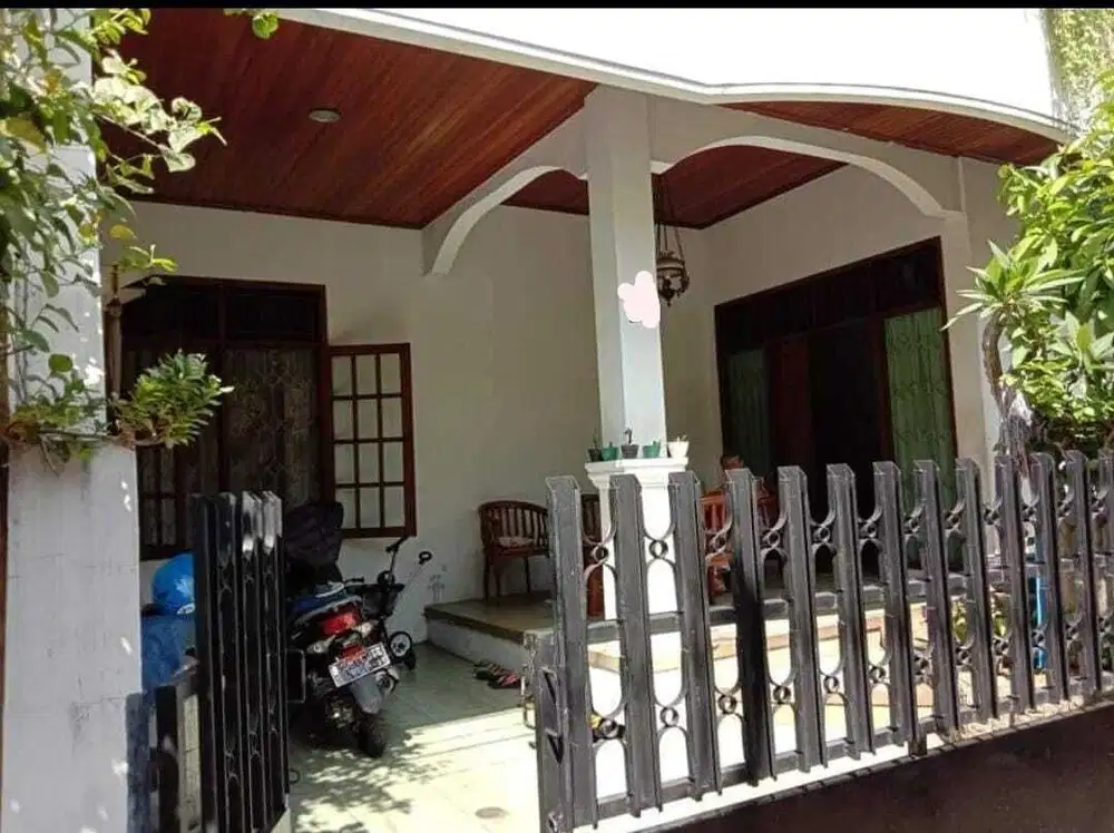 Rumah Siap Huni di Pulo Asem, Jakarta Timur
