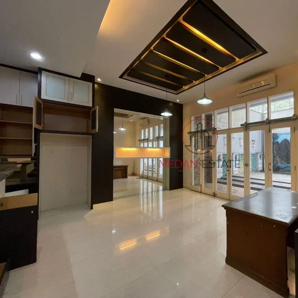 Dijual    Villa Komplek River View