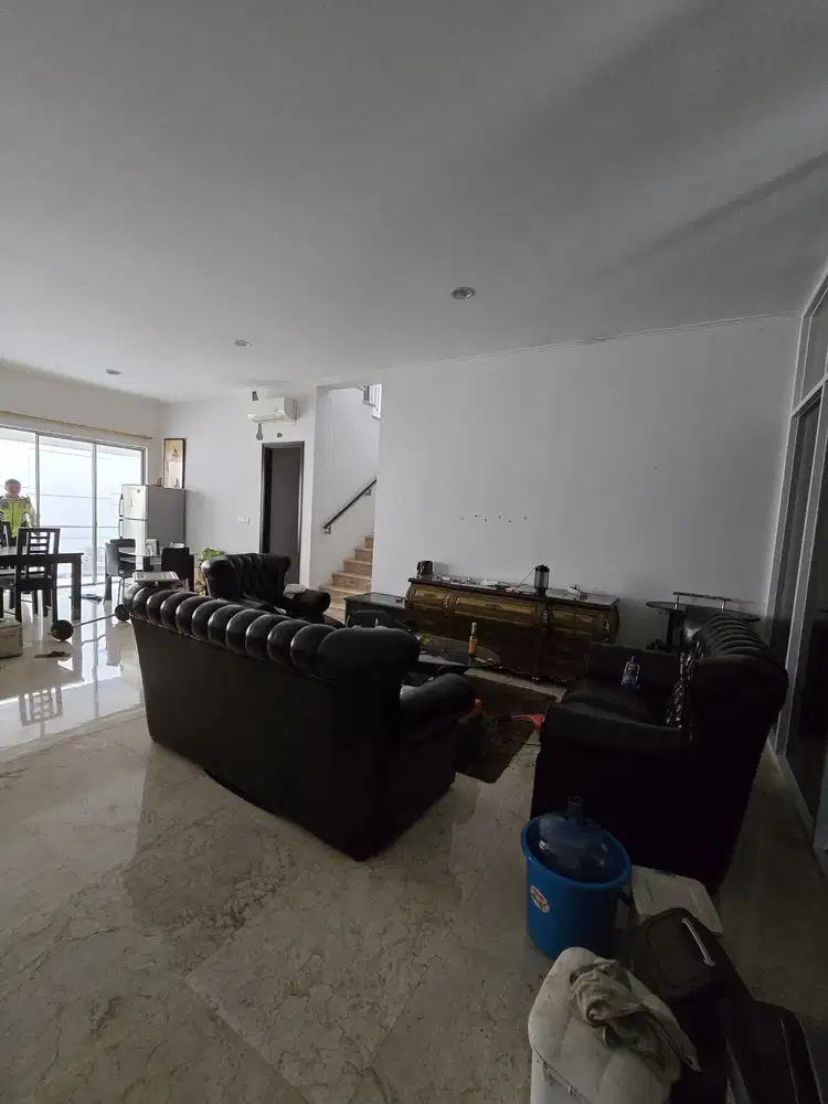 Sewa rumah golf island pik 10x25 furnished