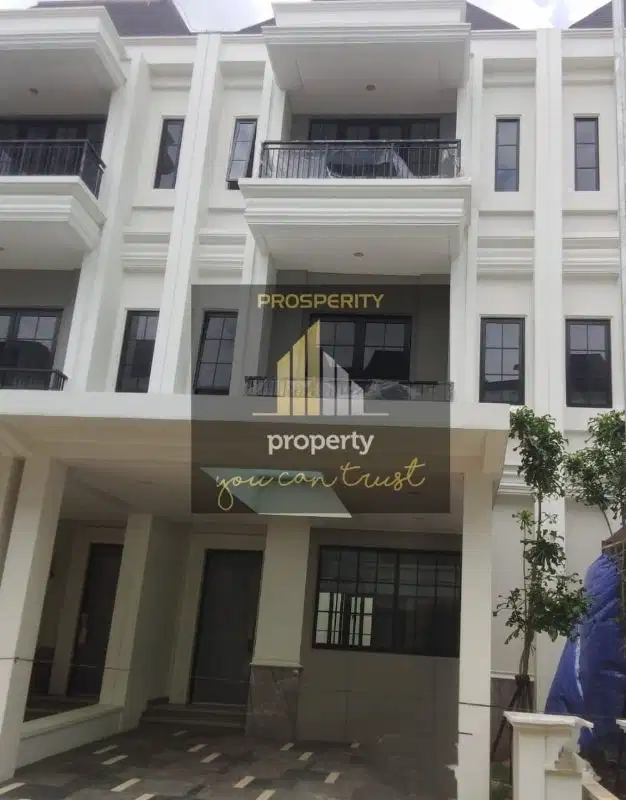 Rumah 3 lantai Siap Huni Harga Nett Terbaik Dan Lokasii Terbaik