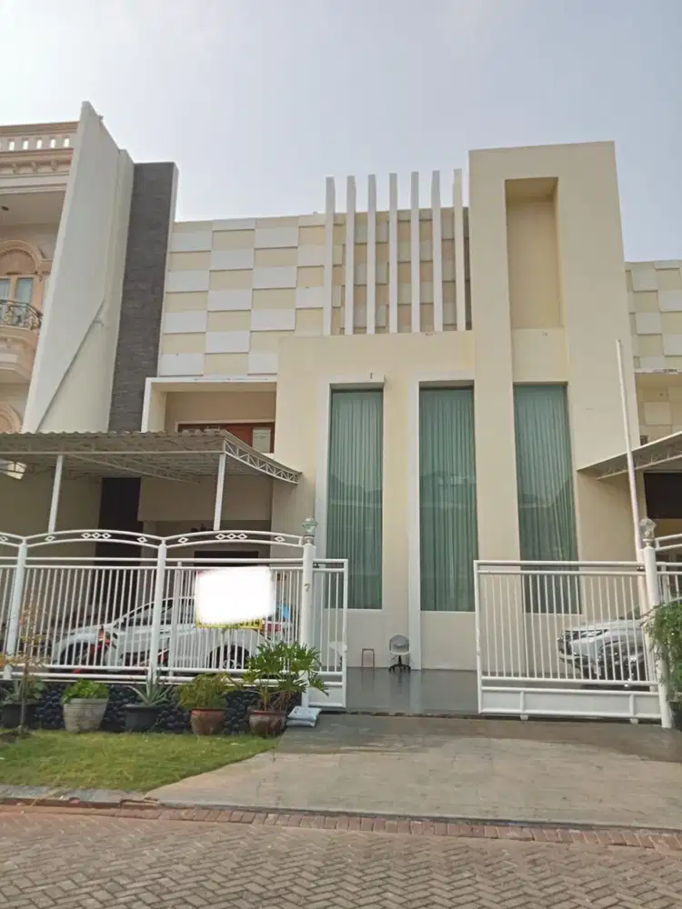 Dijual Cepat Murah Rumah Rapih Di PINISI PIK Ada Swimming Pool