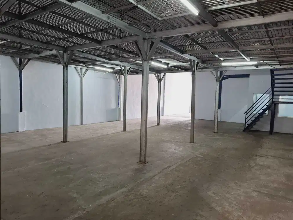 Dijual Cepat Gudang KBC Kamal Business Center Luas 397 M2