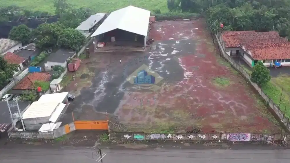 Disewakan Workshop / Gudang Strategis di Jalan Raya Curug