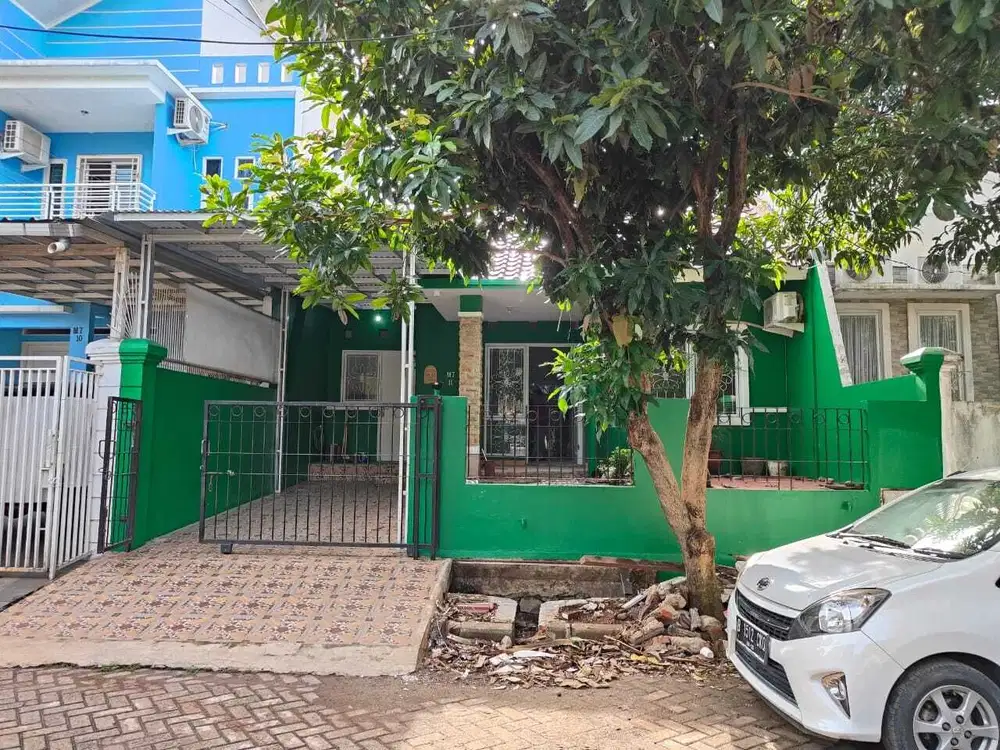 Disewakan rumah tangga lokasinya di Villa melati Mas tangerang