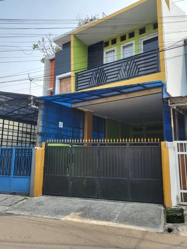 Dijual Rumah Semi Furnished Gress Bagus Siap Huni di Rawamangun