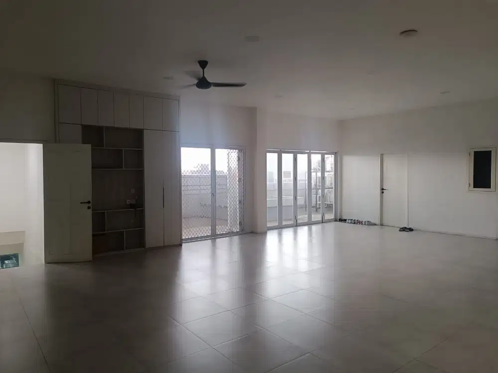 Dijual Gudang Siap Pakai Elang Laut Pantai Indah Kapuk Jakarta Utara