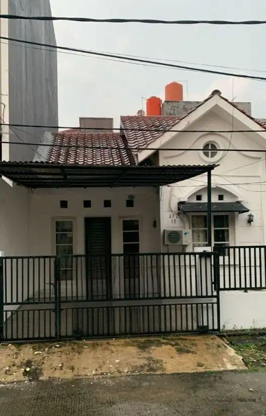 DIJUAL RUMAH SEMI FURNISH DI JATINEGARA INDAH PULOGEBANG CAKUNG