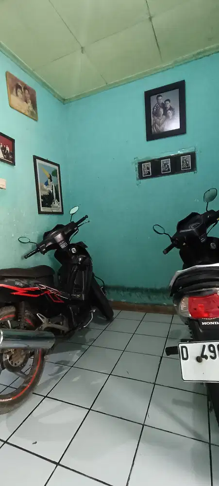 Dijual Rumah Lama Dekat Caringin - Kopo Ciborelang Bandung Kota, Murah