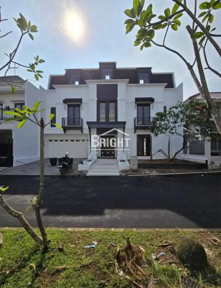 Dijual Rumah Mewah Baru Classic Modern di Bintaro Sektor 9