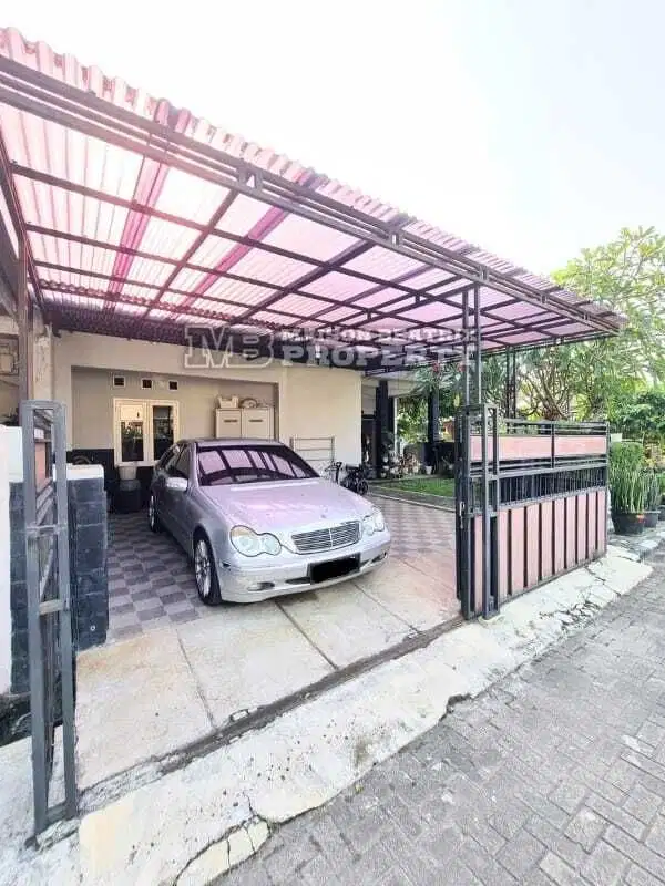 RUMAH HOEK SEMI FURNISH LOKASI STRATEGIS DI PERMATA PAMULANG