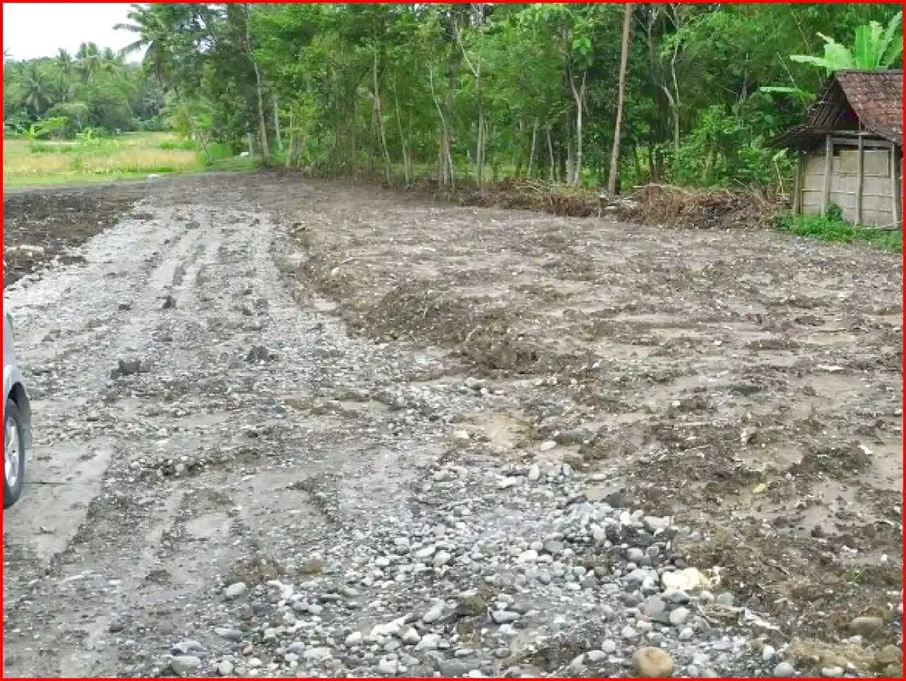 Jl. Nasional Sentolo, Tanah Yogyakarta Dekat RS. Queen Lathifa