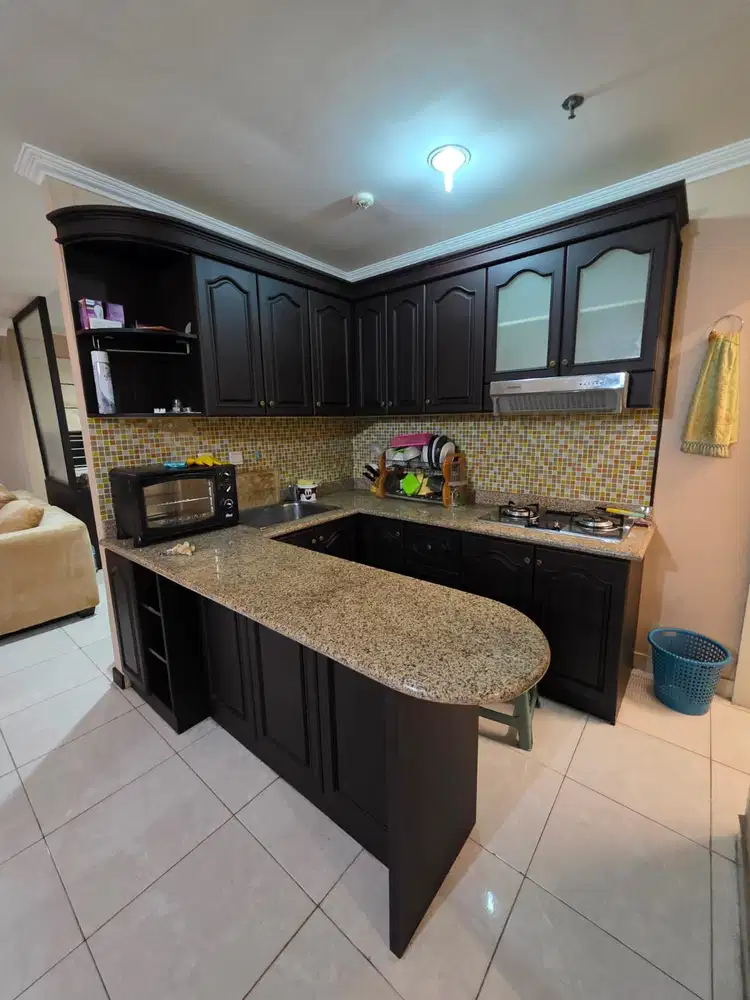 Jual apartemen 2 kamar view cantik full furnish Gading Resort, Jakarta