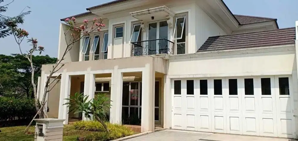 DISEWAKAN Rumah Mewah CLUSTER DE FRANGIPANI DE PARK Di BSD City