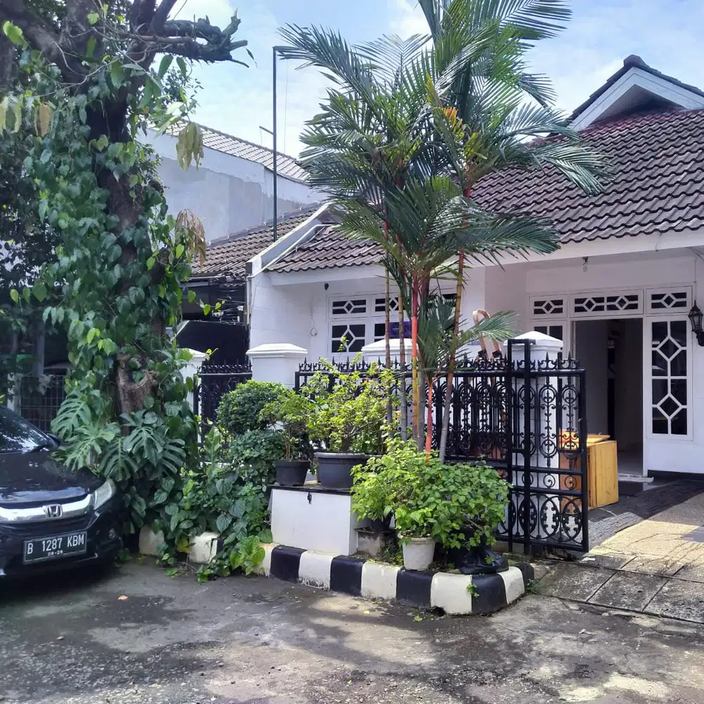 Rumah siap huni dalam cluster kranggan permai