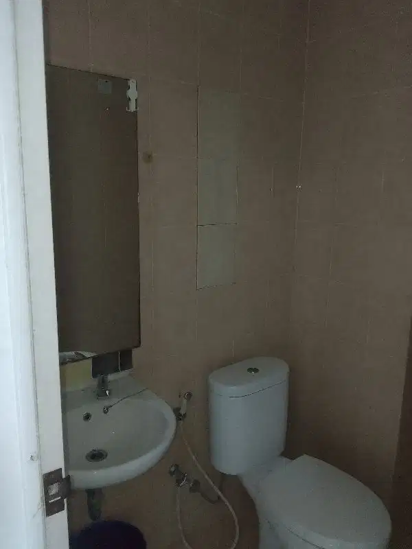 Di sewa apertemen Green Leka Sunter 2 bedroom unfurnish