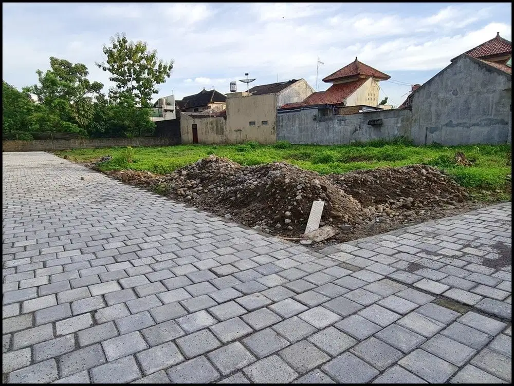 Jl. Palagan, Tanah Yogyakarta Dekat Monumen Jogja Kembali