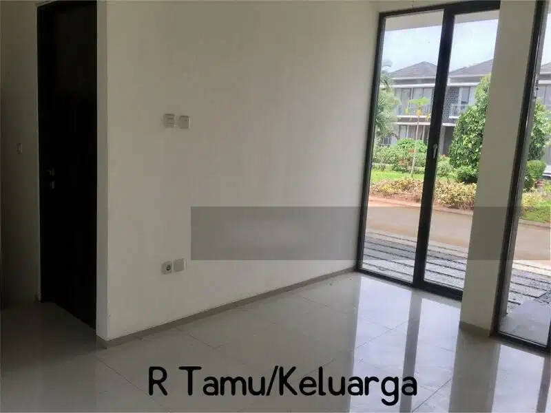 Dijual Murah: Rumah di Golden Park 2 , Serpong