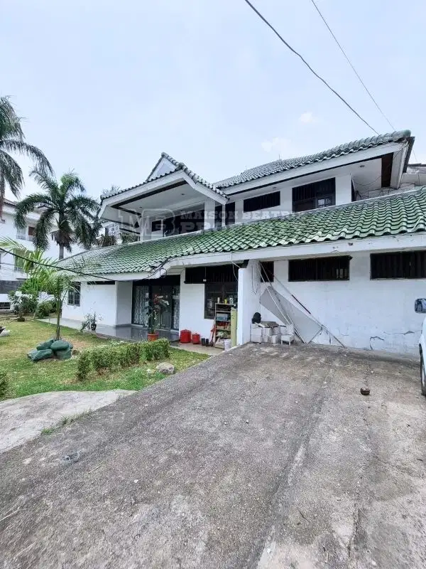 RUMAH TERAWAT DIJUALCEPAT GREEN GARDEN KEBON JERUK JAKBAR