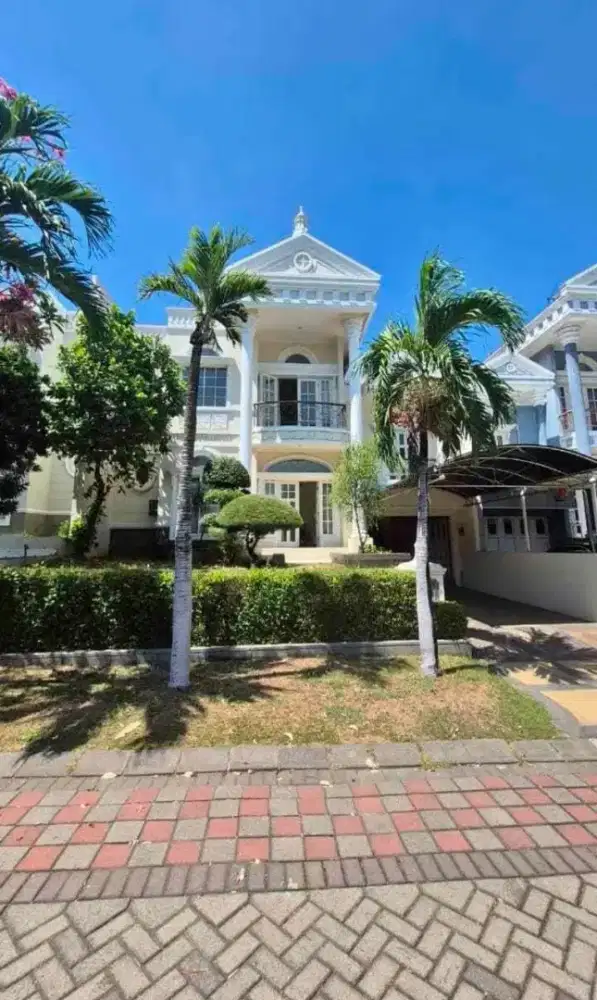 Rumah Classic Citraland Surabaya