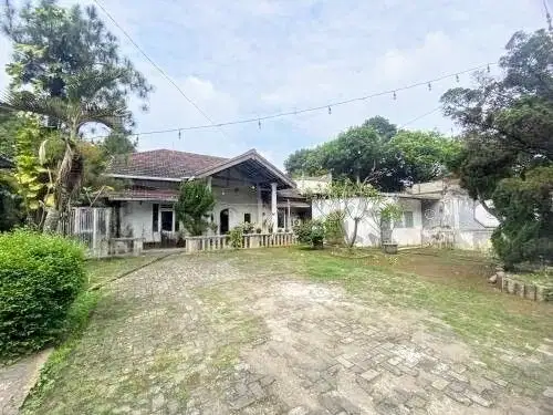 Jual Rumah 1 Lantai Luas 1.500m² di Jagakarsa SHM