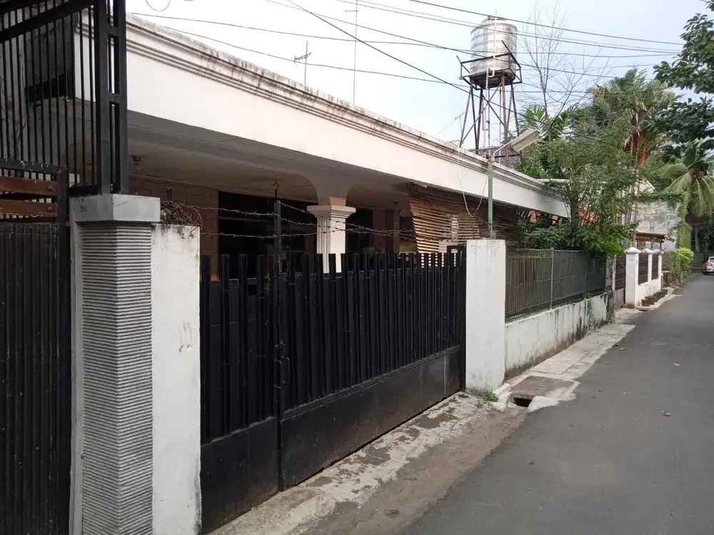 Rumah Hitung Tanah Lingkungan Elit Barito