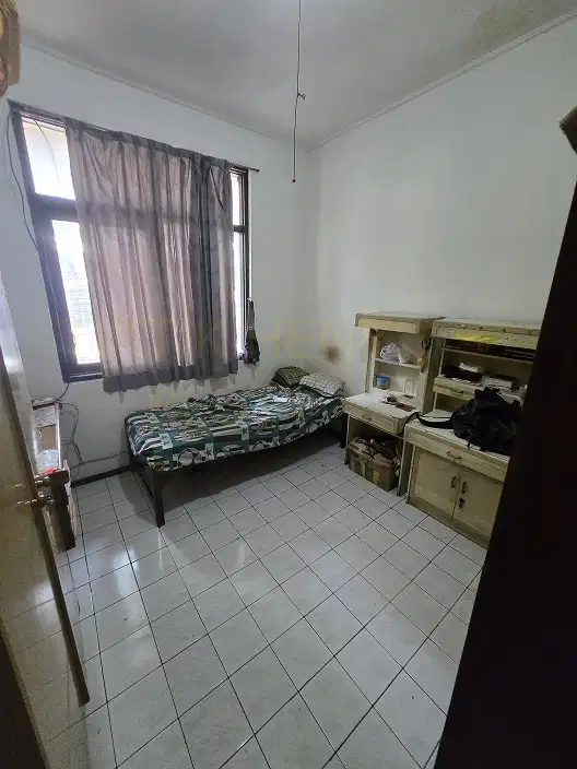 Rumah Luas Tanah 449 m² di Jantung Kota, Dago