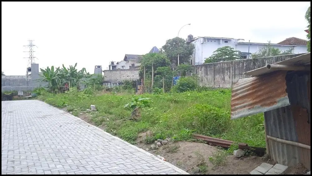 Dekat Pakuwon Mall Jogja Jual Tanah Banteng Sleman