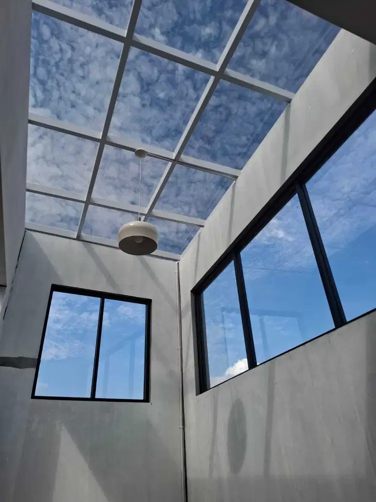 rumah baru 2 lantai siap huni