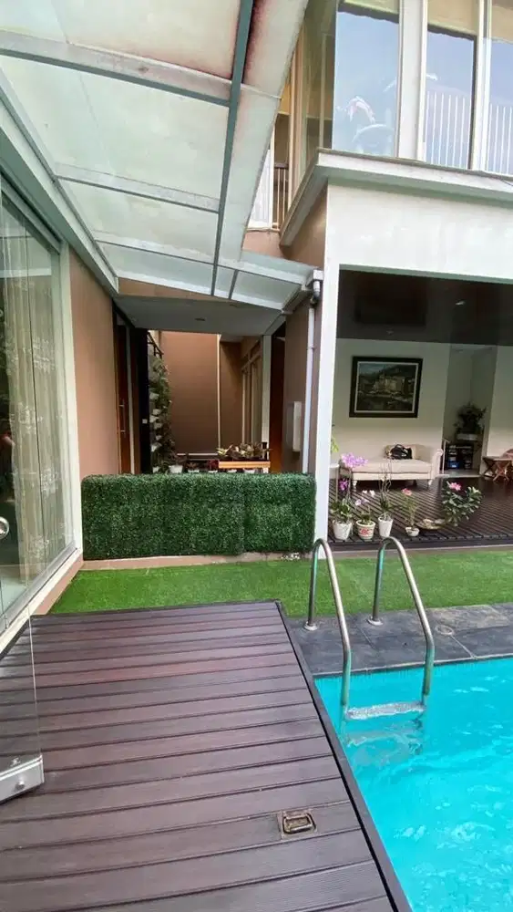 Harga Turun Rumah Mewah Larangtapa KBP dengan Private Pool