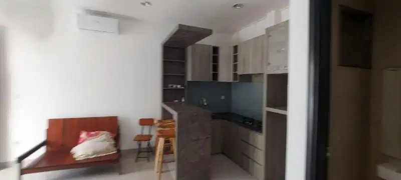 Disewakan Murah Rumah uk. 4.5x10 Milenial City PIK 2 Furnished