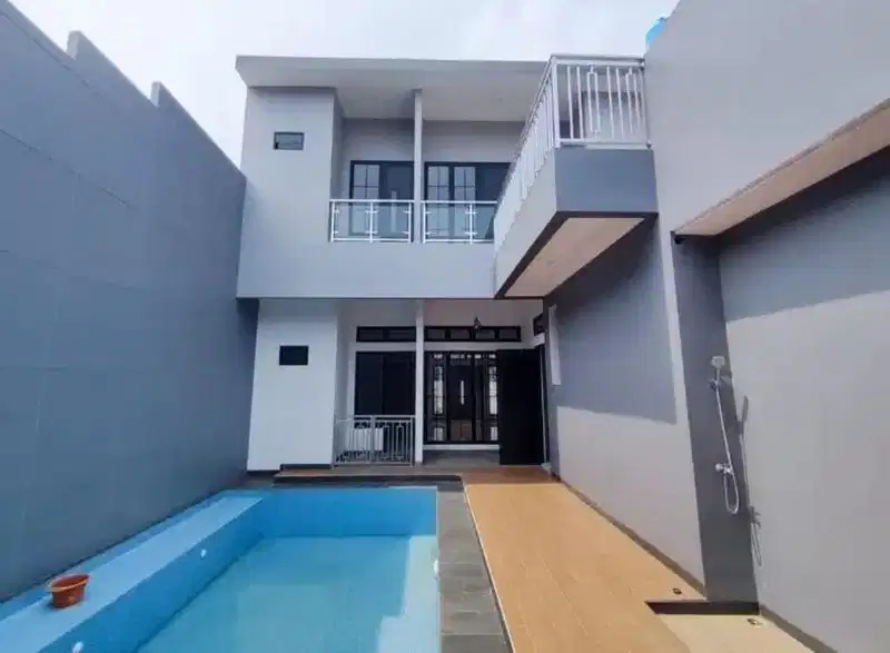 RUMAH 4.7 M BSD CITY GRIYA LOKA SWIMMING POOL