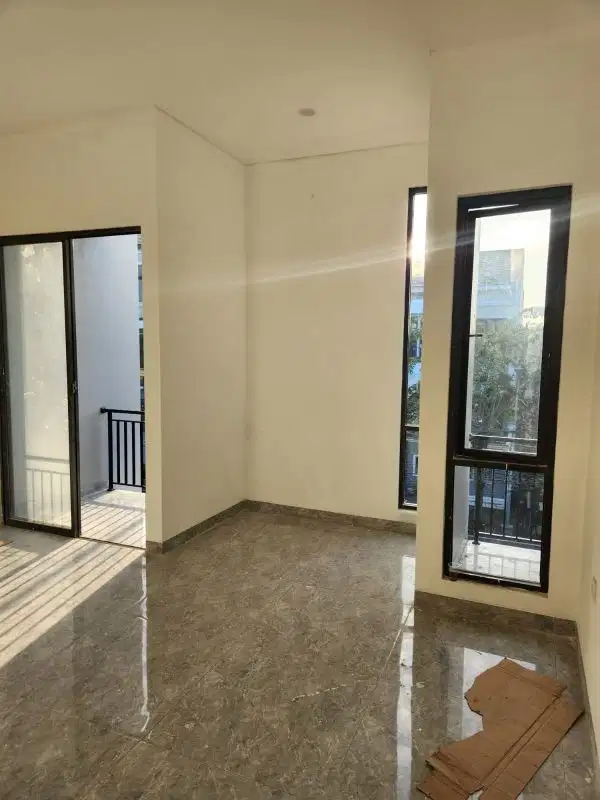 Dijual Rumah Brand New Bagus di Citra 1