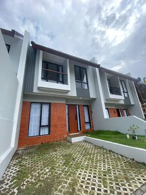 RUMAH 2 LANTAI START 500 JUTAAN 10 MENIT KE SOEKARNO HATTA