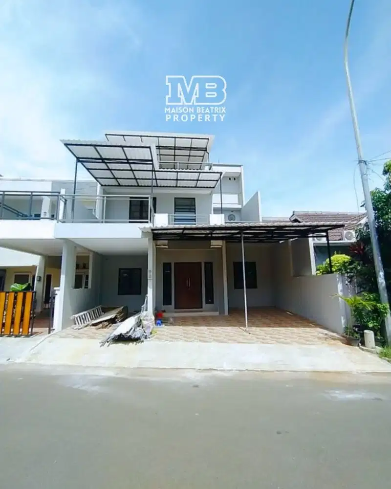 RUMAH 3 LANTAI SUDAH RENOV SIAP HUNI LOKASI AMAN NYAMAN DAN STRATEGIS